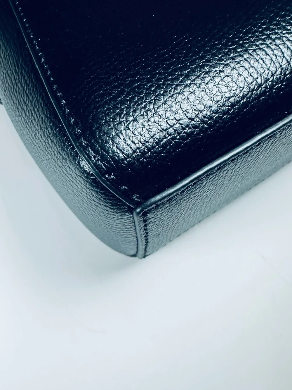 NWT Kate Spade Phoebe Mini Top Handle Crossbody Black Leather KI924 Gift Box